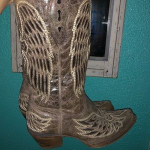 Brown angel wing boots